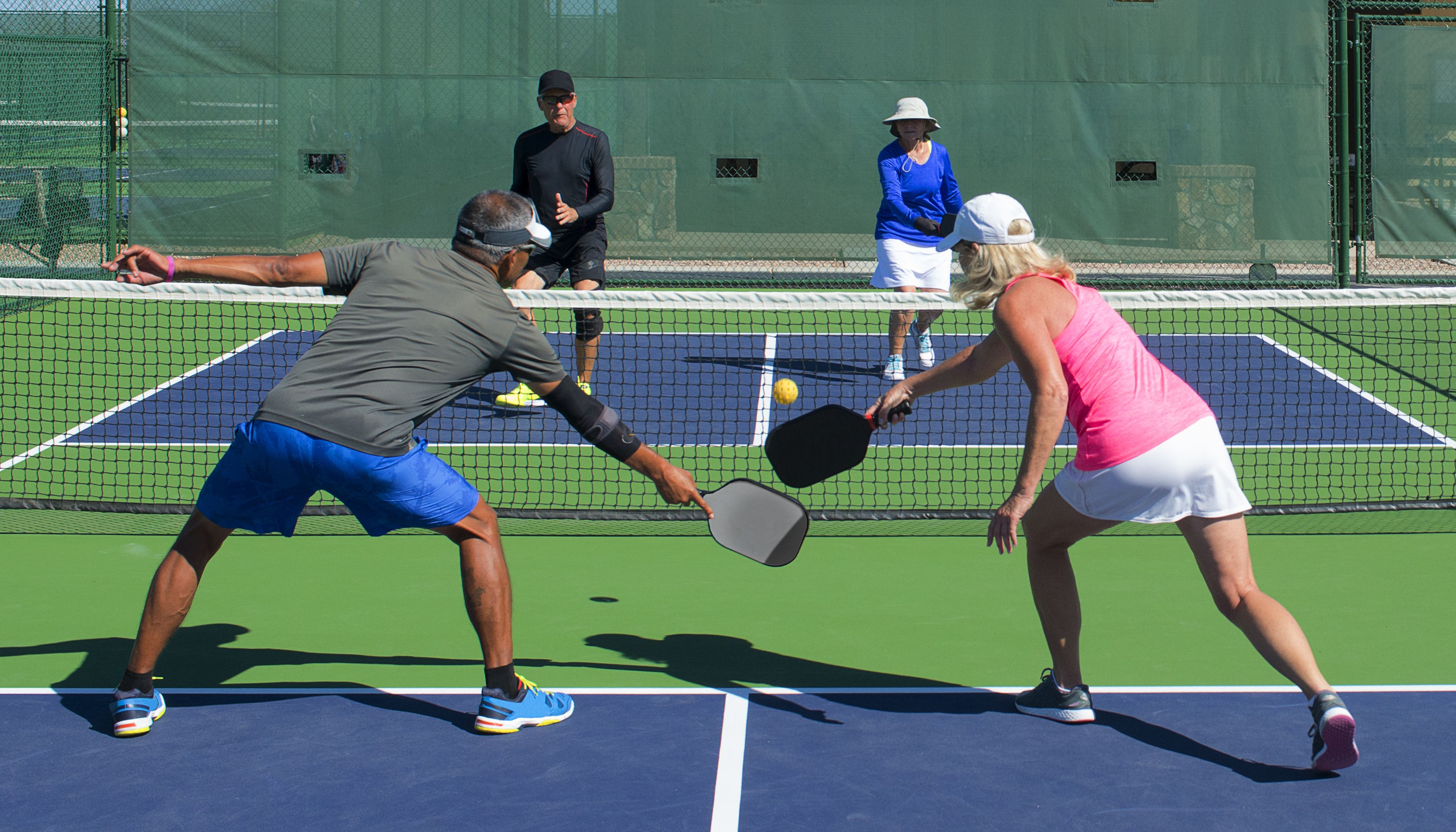From Office to Court: Exploring the Benefits of Using Pickleball for Corporate Team Building